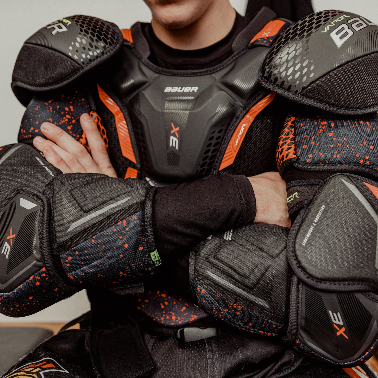 Bauer Vapor 3X Pro Hockey Shoulder Pads - Senior